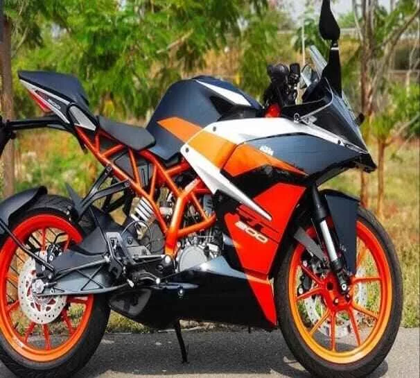 KTM Lovers are not only in India but also in Abroad. Know Sales Figures and It's Price