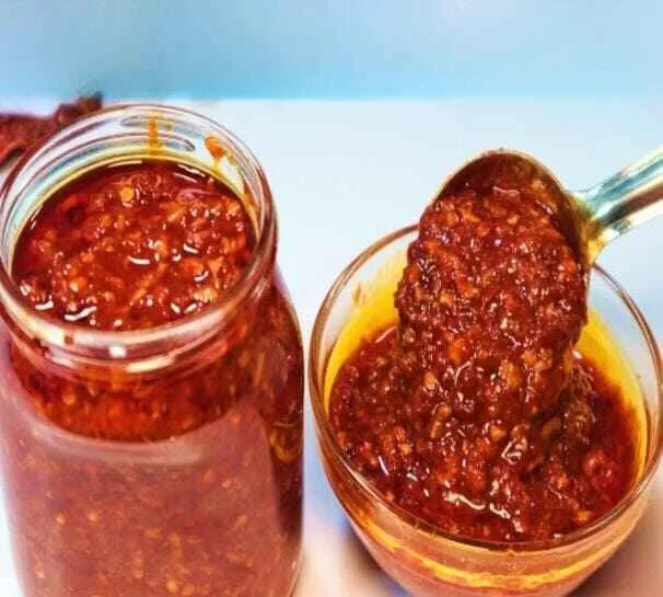 Schezwan Chutney Recipe: Prepare Schezwan Chutney at Home in 3 Simple Steps