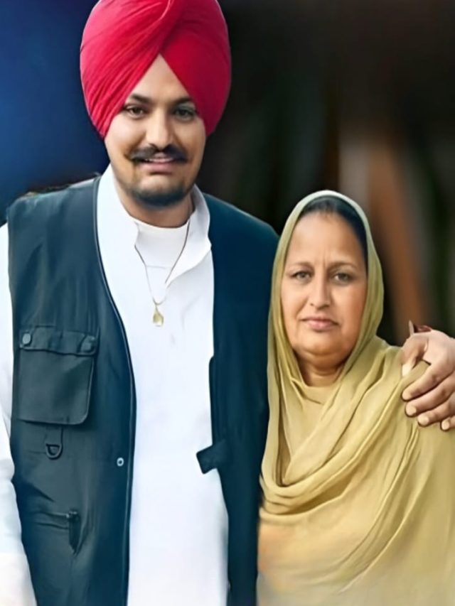 Sidhu Moosewala's mother Charan Kaur gave Birth to Baby Boy at the age of 58